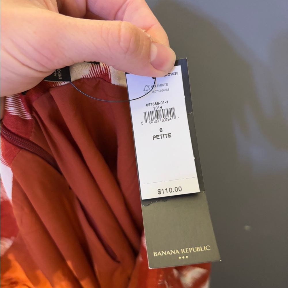 Banana Republic Linen Blend Tulip Midi Skirt Size 6P - Picture 7 of 7